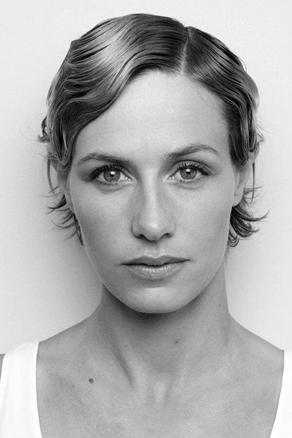 Cécile de France - 4