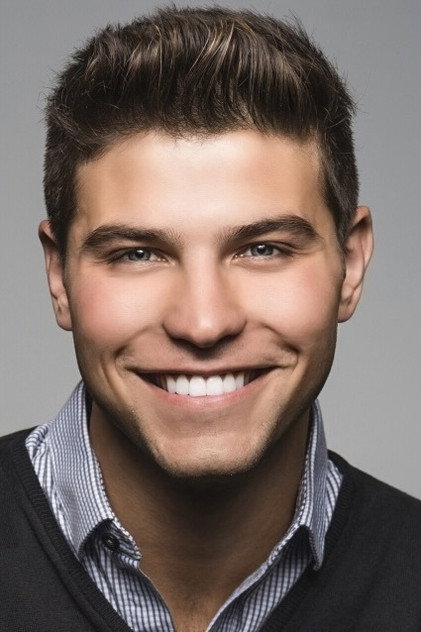 Luke Bilyk - 16