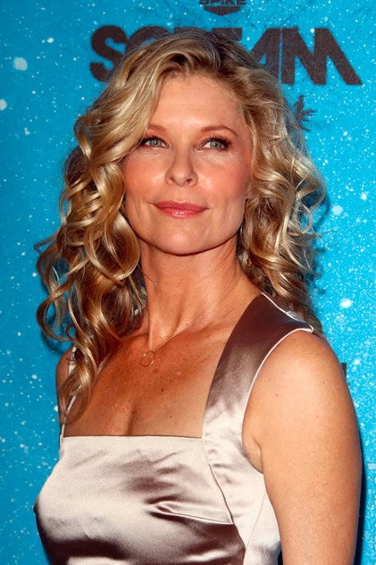 Kate Vernon - 7