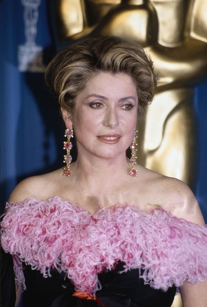 Catherine Deneuve photo 19