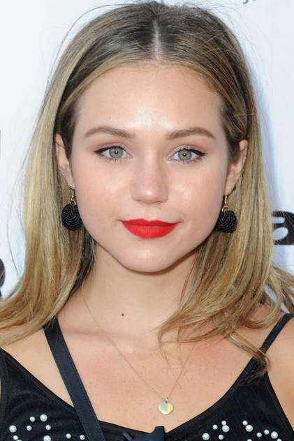 Brec Bassinger - 6