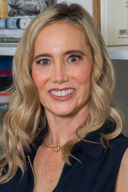 Lilly James photo 2