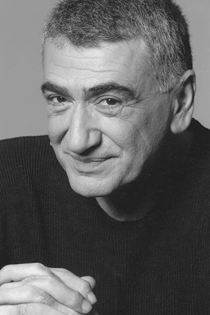 Yorgo Voyagis - 4