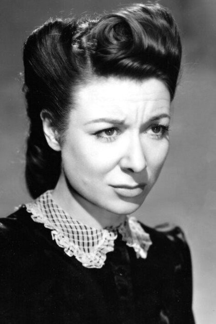 Joan Miller photo 3