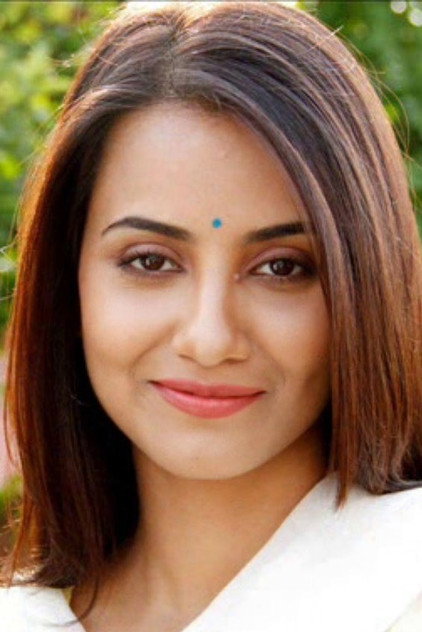 Tia Bajpai - 5