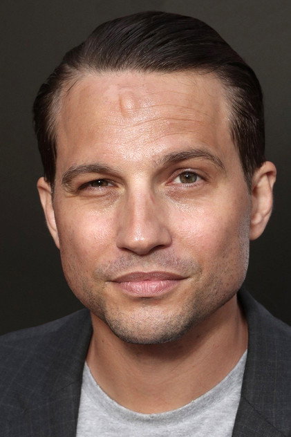 Logan Marshall-Green - 4