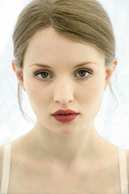 Emily Browning - 4