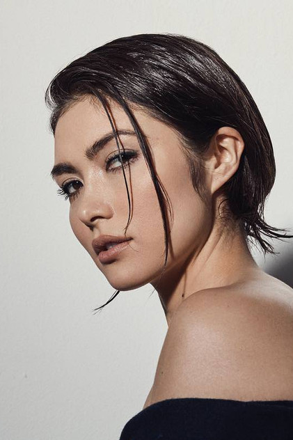 Daniella Pineda - 12