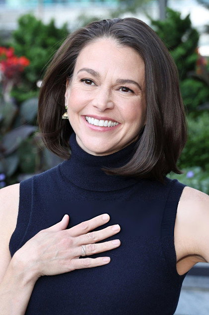 Sutton Foster - 4