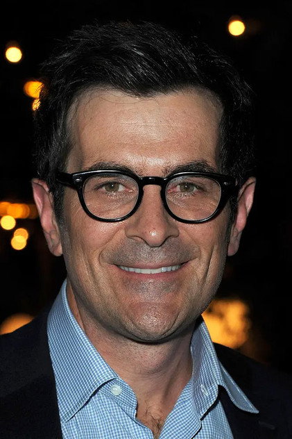 Ty Burrell - 4