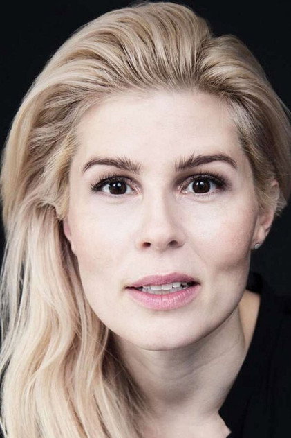 Cecilie Stenspil photo 4