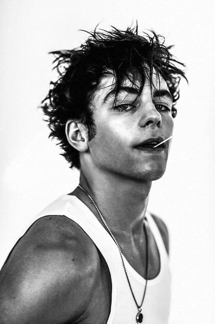 Ross Lynch - 5