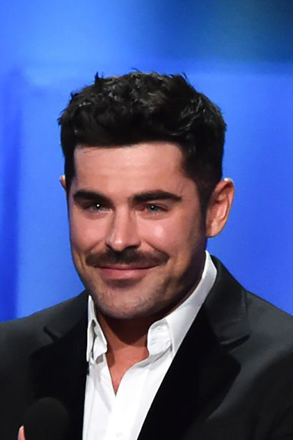 Zac Efron - 13