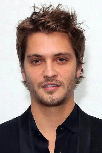 Luke Grimes - 4