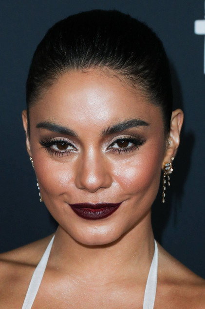 Vanessa Hudgens - 7