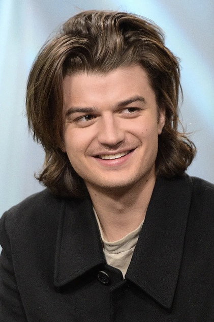 Joe Keery - 8