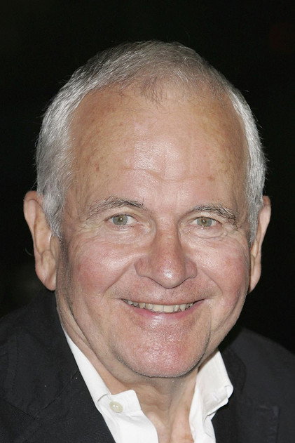 Ian Holm - 8