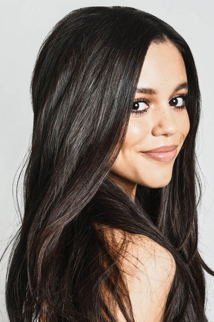 Jenna Ortega - 17