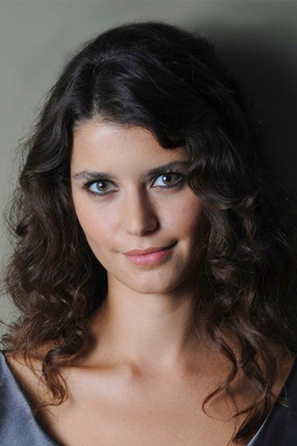 Beren Saat - 6
