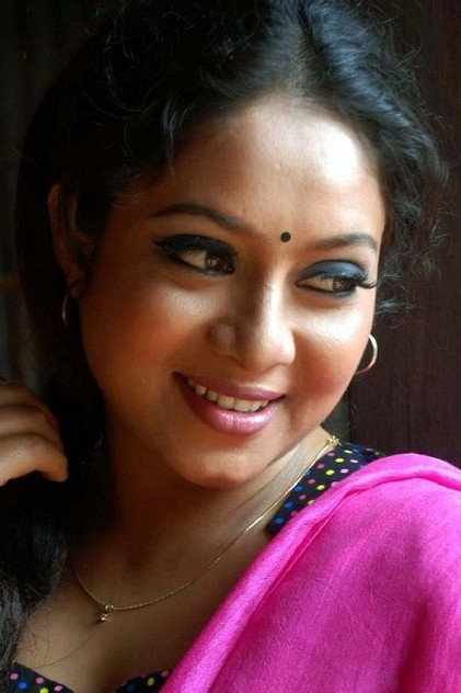 Shabnur photo 2