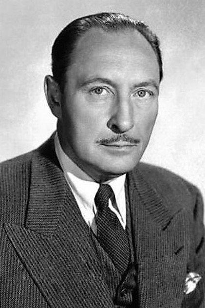 Lionel Atwill - 4