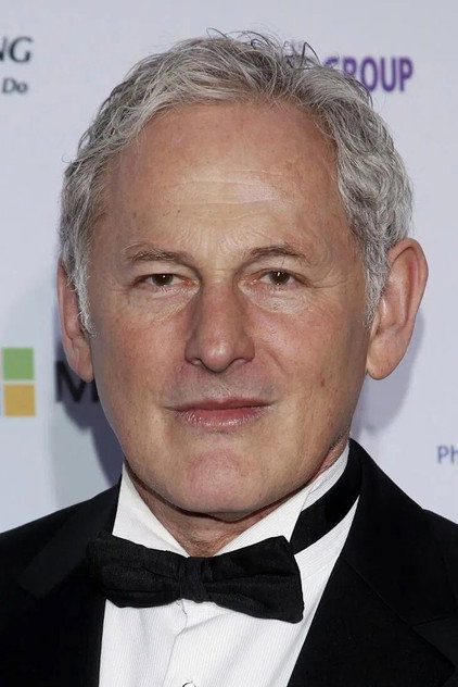 Victor Garber - 7