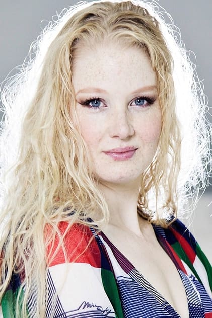 Sanne Søndergaard - 8