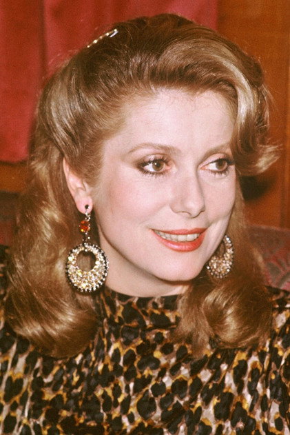 Catherine Deneuve - 14