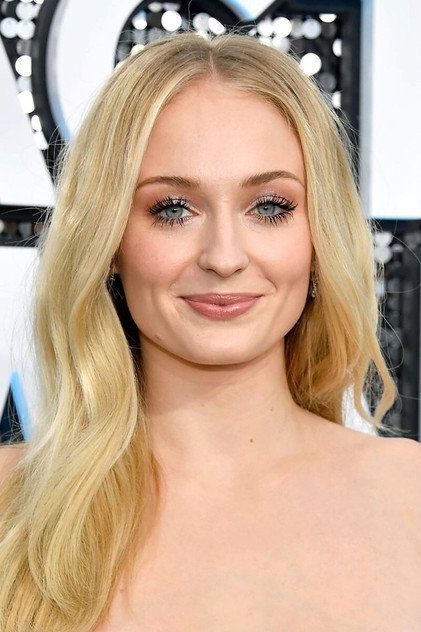Sophie Turner - 5
