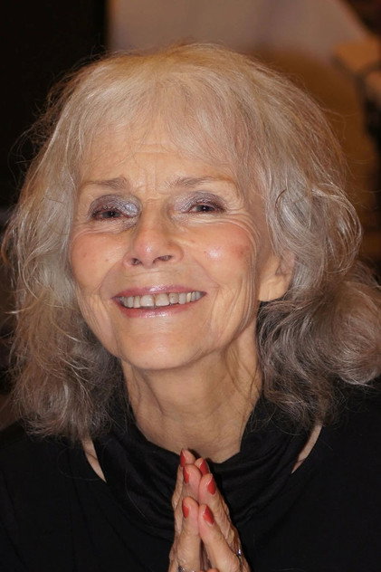 Anne Helm - 6