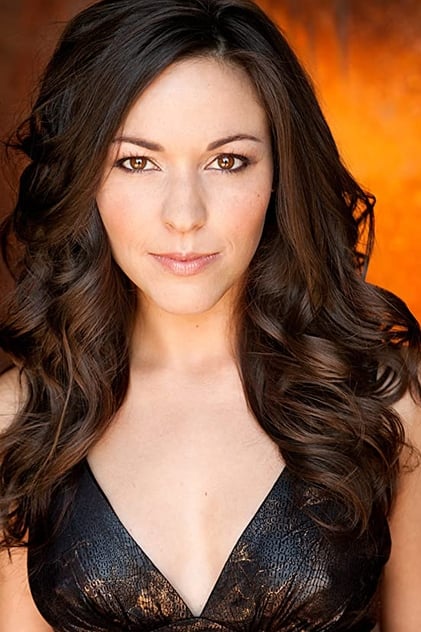 Juliana Hansen photo 2