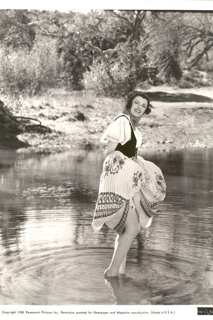 Marie Burton - 5