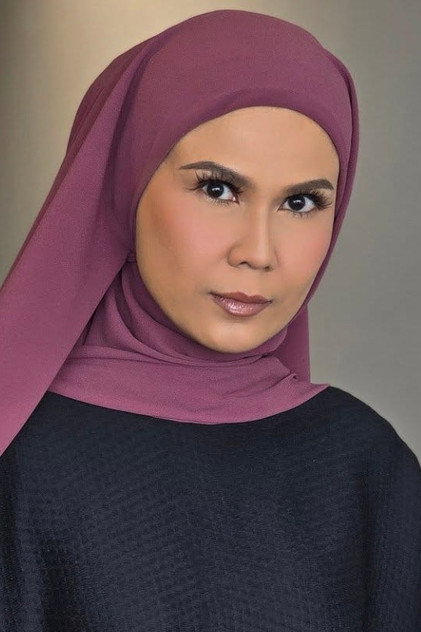 Nina Halim - Actor Profile Photo
