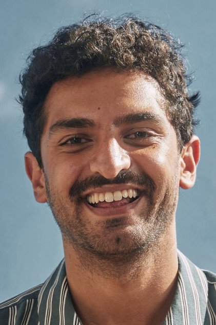 Karan Soni - 12