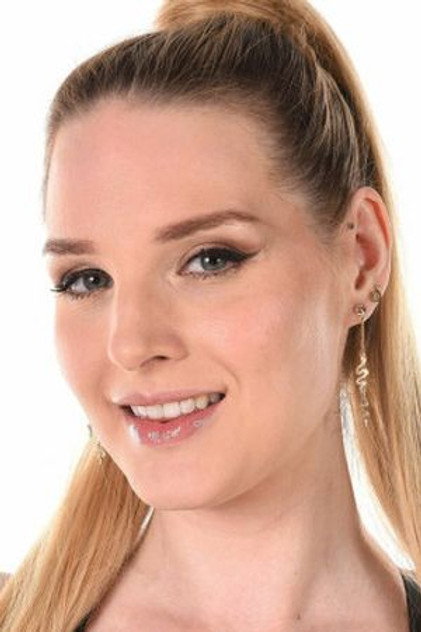 Bonni Gee photo 2
