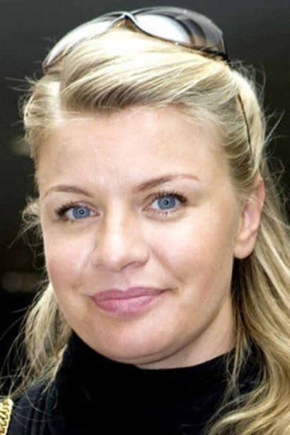 Mille Dinesen - 17