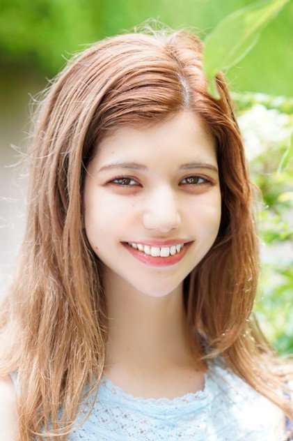 Karen Lauren photo 2