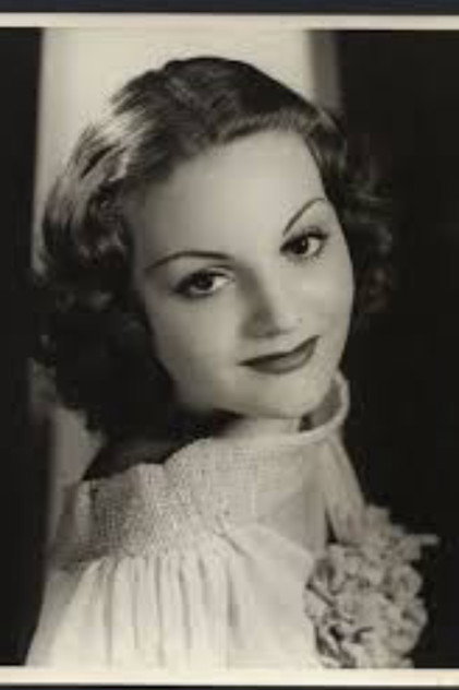 Lucie Kaye photo 2