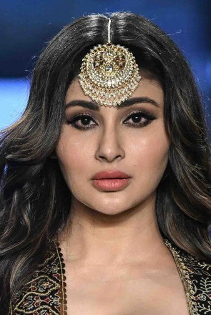 Mouni Roy - 4