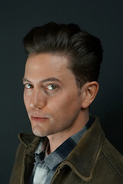 Jackson Rathbone - 4