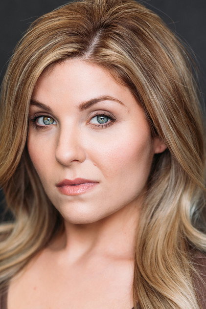 Krista Hayes photo 3