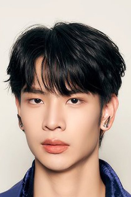 ธนรรถชล จันทร์แก้วอมร