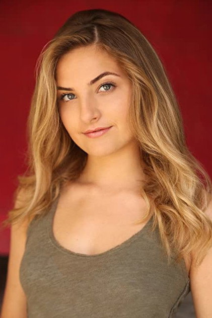 Maya Raines photo 2