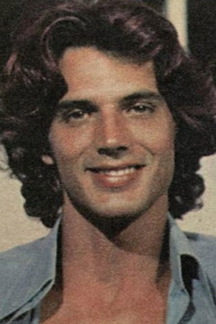 Pedro Aguinaga photo 2