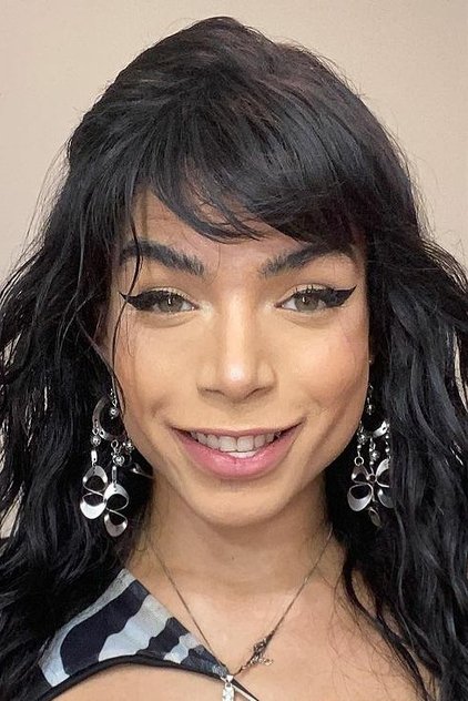 Manuella Ribeiro