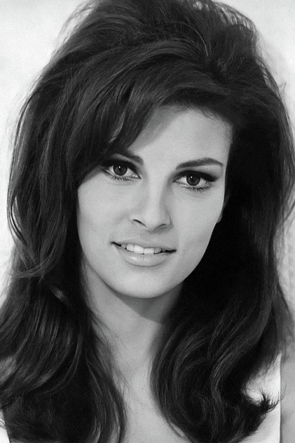 Raquel Welch - 6