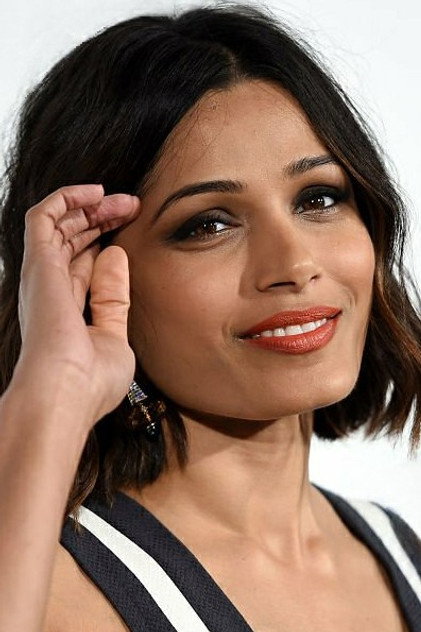 Freida Pinto - 6