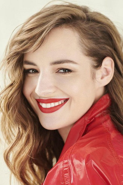 Louise Bourgoin - 4