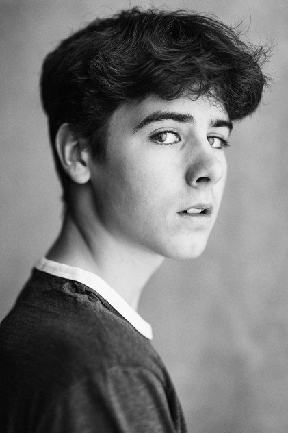 Elliot Grihault photo 2