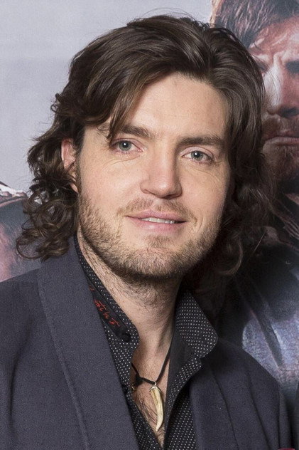 Tom Burke - 4